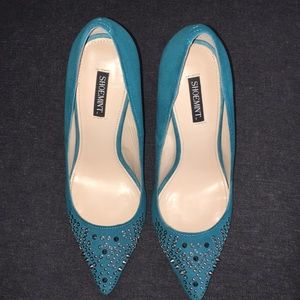 Spiked turquoise suede pumps size 7 shoemint
